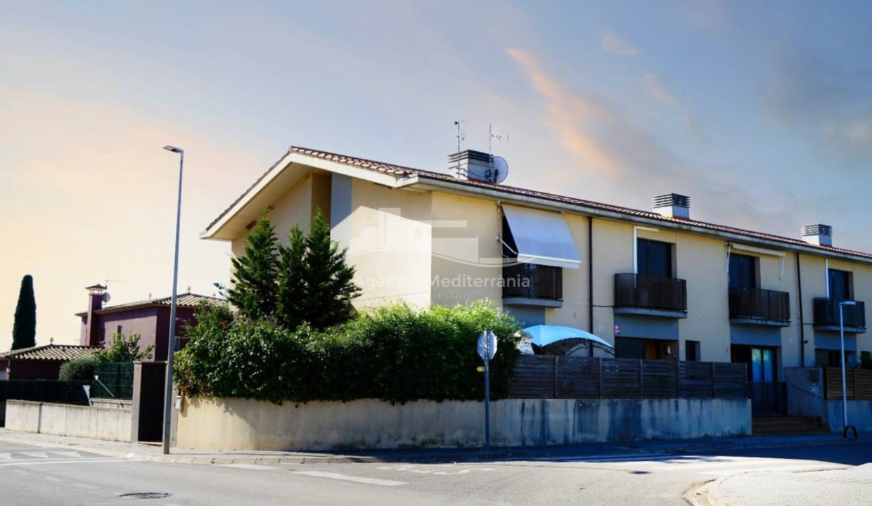 529567_59246950114_8a1f96ca-59cd-4655-a81a-a3ee6917e4c7