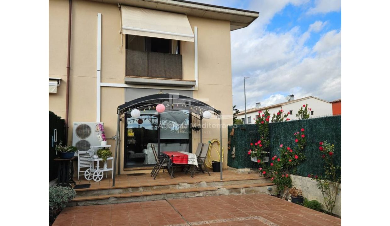 529567_59246950114_c345b6e9-7564-4157-8d46-518d42e9458e