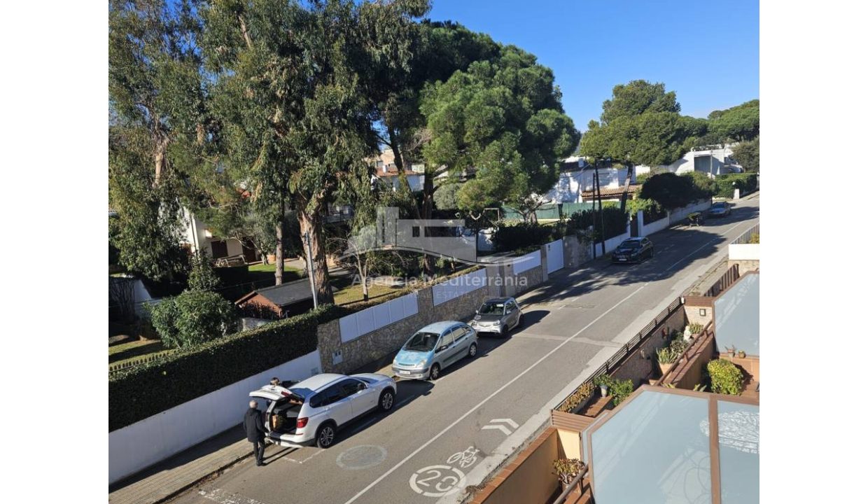 529567_60923617044_370bb938-8ddf-4af0-8e7e-ec05d4efd60b