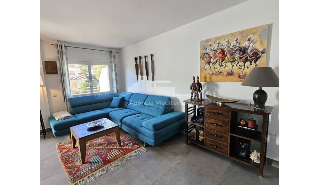 529567_60923617044_3925f6b2-370e-4d72-abd8-d43a4ebec22b