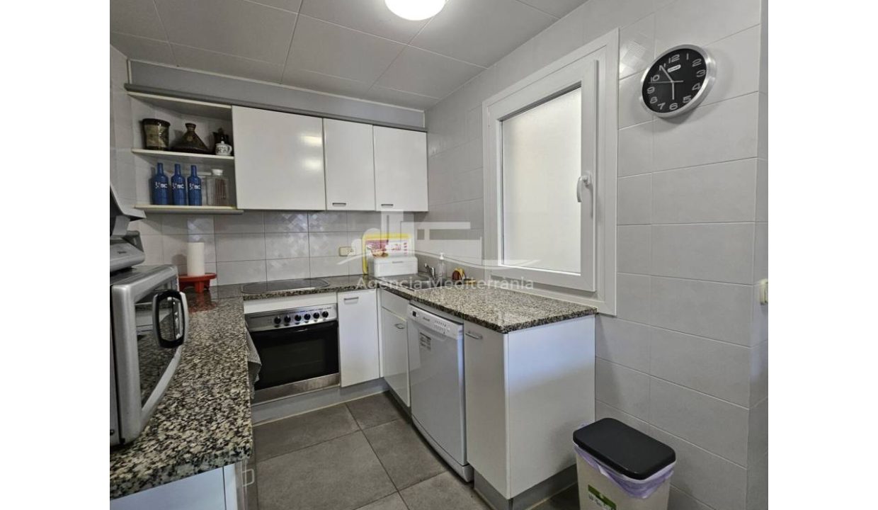 529567_60923617044_aa92201b-84d1-47b7-a7f9-58207ce1fe6b