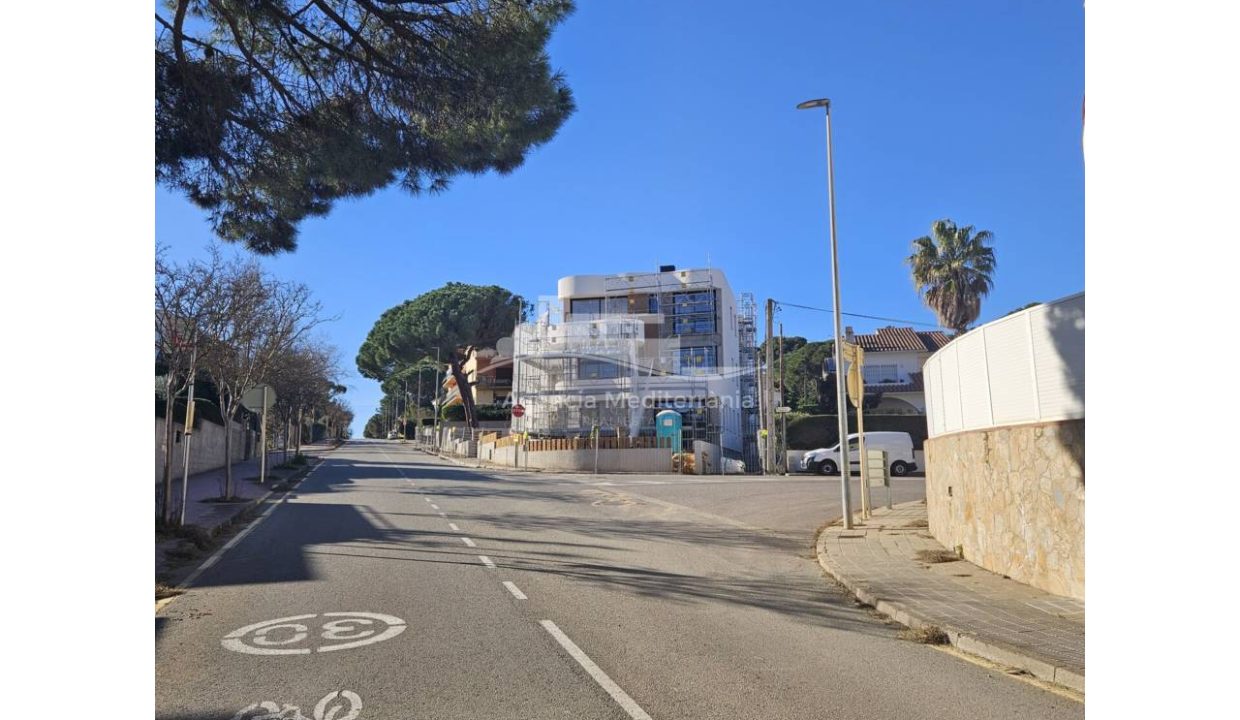 529567_60923617044_ea35b5ef-ff96-4a6b-b18e-2463c951952f