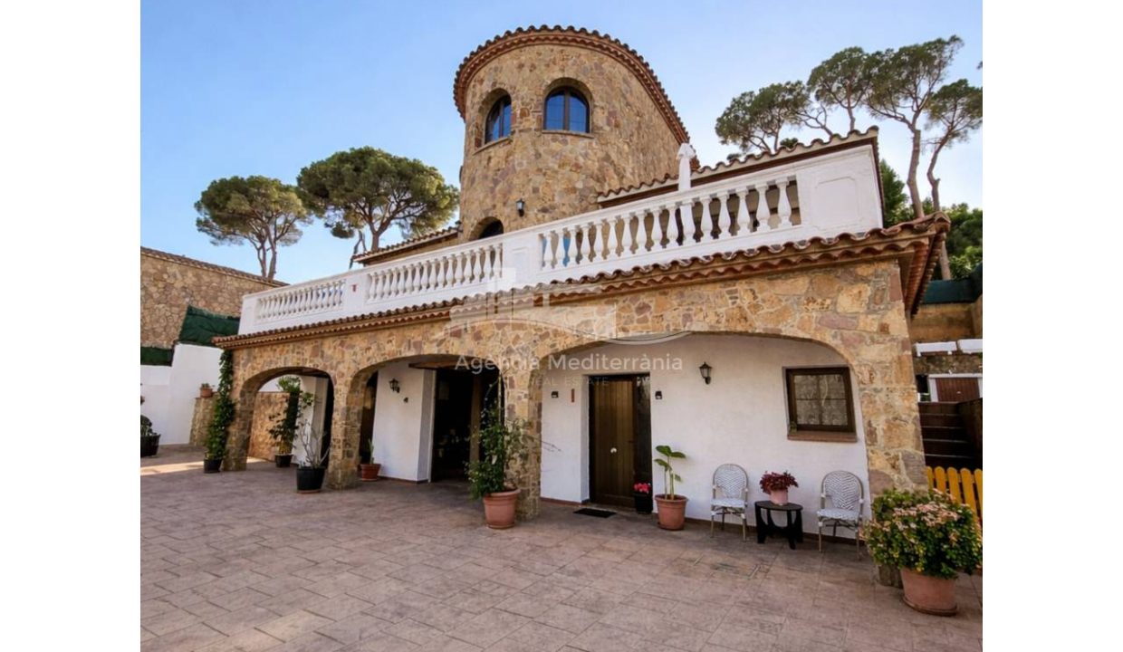 529567_62520396258_20769950-3226-44c4-8659-fc99b63c1f00