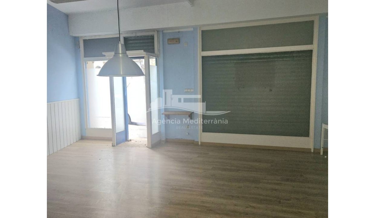 529567_62575386073_c79940b3-1342-428d-ae48-7cfd48492645